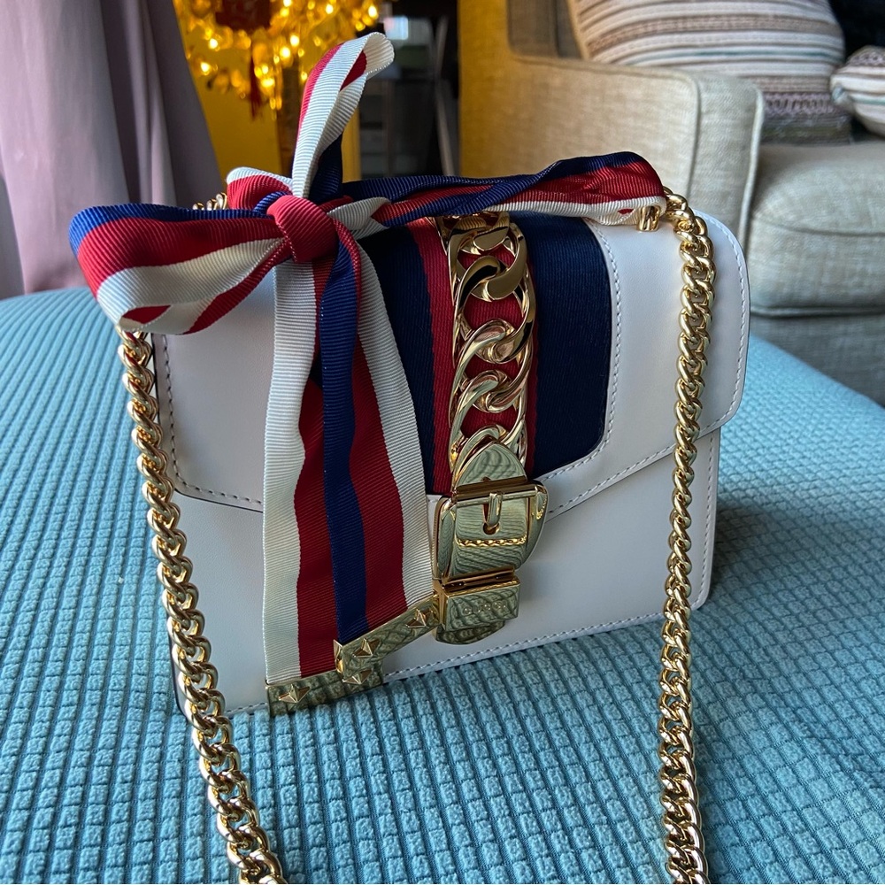 GUCCI WHITE LEATHER SYLVIE GOLD CHAIN BAG BOW TIE FABRIC STRAP